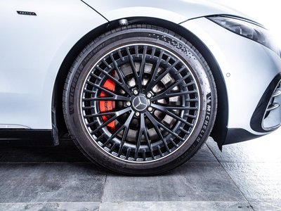 2024 Mercedes-BENZ EQS AMG thumbnail 40