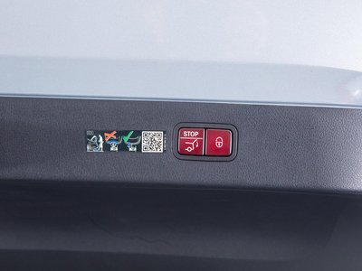 2024 Mercedes-BENZ EQS AMG thumbnail 77