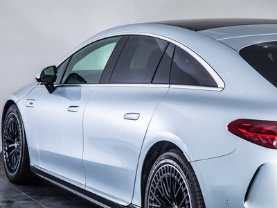 2024 Mercedes-BENZ EQS AMG thumbnail 33
