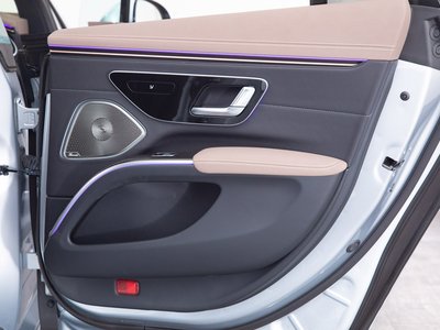 2024 Mercedes-BENZ EQS AMG thumbnail 73