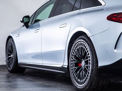 2024 Mercedes-BENZ EQS AMG thumbnail 35