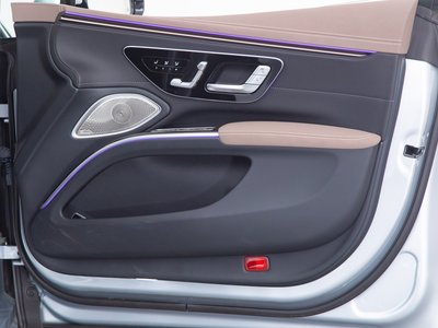 2024 Mercedes-BENZ EQS AMG thumbnail 71