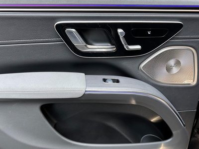 2025 Mercedes-BENZ EQS thumbnail 35