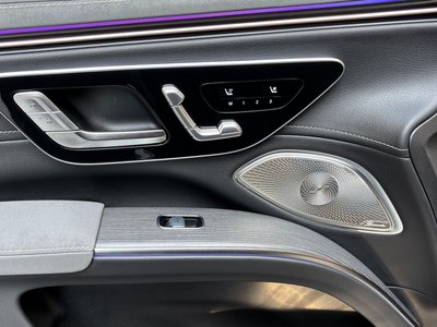 2025 Mercedes-BENZ EQS thumbnail 32