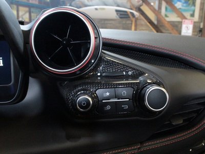 صورة 12 لـ 2022 Ferrari F8 SPIDER