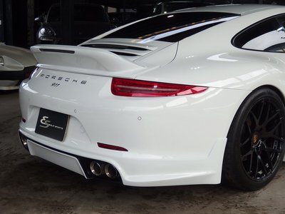 2015 Porsche 911 thumbnail 19