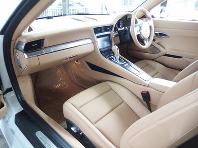 2015 Porsche 911 thumbnail 31