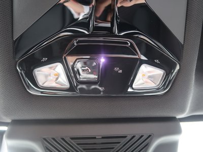 2025 BMW X1 thumbnail 40
