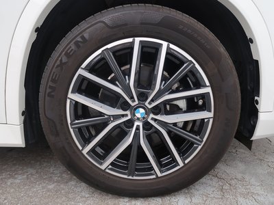 2025 BMW X1 photo 11