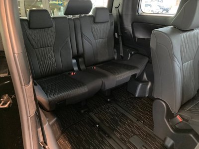 2026 Toyota ALPHARD — фото 69