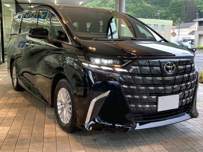 2026 Toyota ALPHARD — фото 3