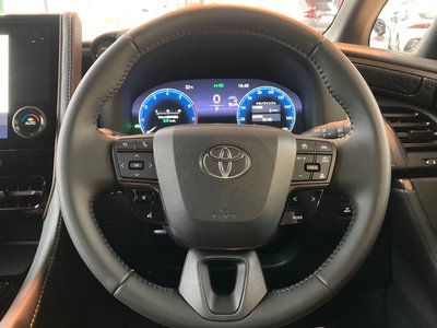 2026 Toyota ALPHARD — фото 49