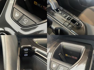 صورة 26 لـ 2023 Toyota CROWN SPORT