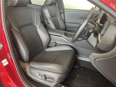 صورة 34 لـ 2023 Toyota CROWN SPORT