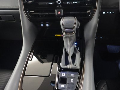 2025 Toyota ALPHARD — фото 19