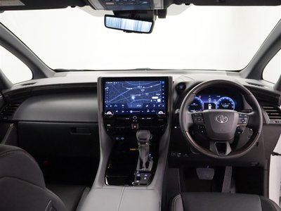 2025 Toyota ALPHARD — фото 5