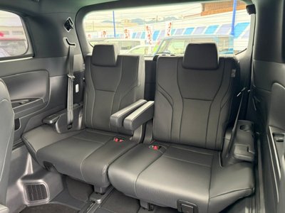 2025 Toyota ALPHARD thumbnail 14