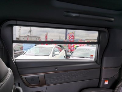 2025 Toyota ALPHARD thumbnail 30