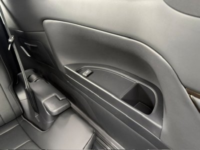 2025 Toyota ALPHARD thumbnail 40