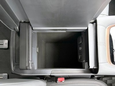 2025 Toyota ALPHARD thumbnail 22