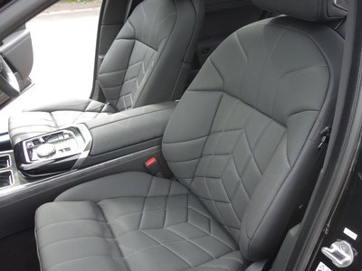 2023 BMW 7 SERIES thumbnail 19
