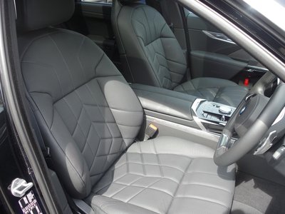 2023 BMW 7 SERIES photo 16