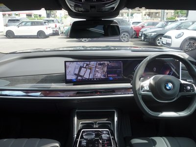 2023 BMW 7 SERIES photo 14