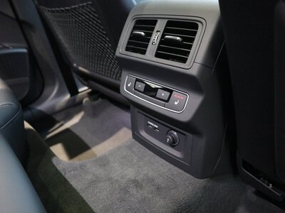 صورة مصغرة 14 لـ 2025 AUDI SQ5 SPORTBACK