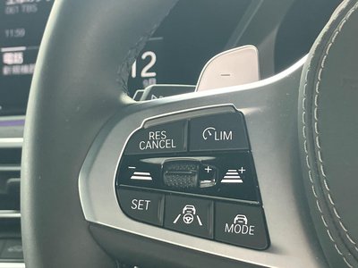 2020 BMW X7 thumbnail 24