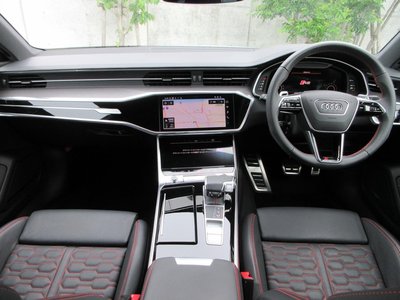صورة 8 لـ 2024 AUDI RS7 SPORTBACK