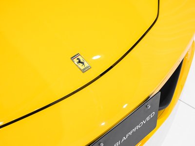 2015 Ferrari 458 SPIDER thumbnail 47
