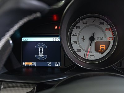 2015 Ferrari 458 SPIDER thumbnail 46