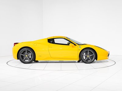 2015 Ferrari 458 SPIDER thumbnail 37