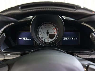 2015 Ferrari 458 SPIDER thumbnail 19