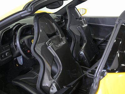 2015 Ferrari 458 SPIDER thumbnail 30