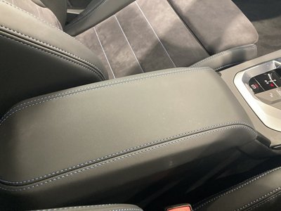2026 BMW 1 SERIES thumbnail 34