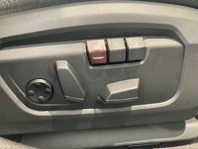 2026 BMW 1 SERIES photo 16