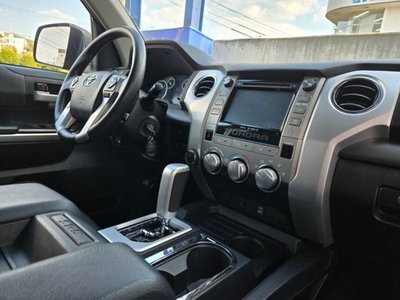 2017 Toyota TUNDRA thumbnail 19