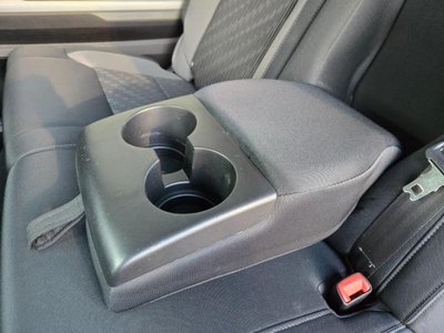 2017 Toyota TUNDRA thumbnail 34