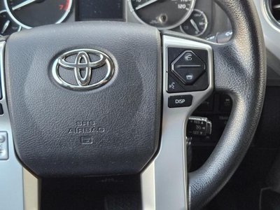 2017 Toyota TUNDRA thumbnail 26