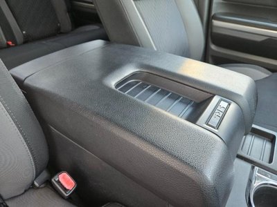 2017 Toyota TUNDRA thumbnail 17