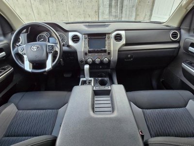 2017 Toyota TUNDRA thumbnail 23