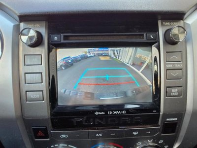 2017 Toyota TUNDRA thumbnail 40