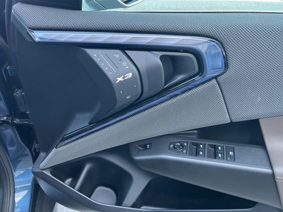 2025 BMW X3 thumbnail 18