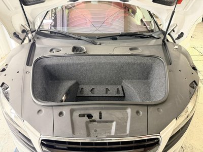 صورة 59 لـ 2009 AUDI R8