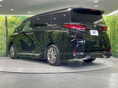 2024 Toyota ALPHARD — фото 28