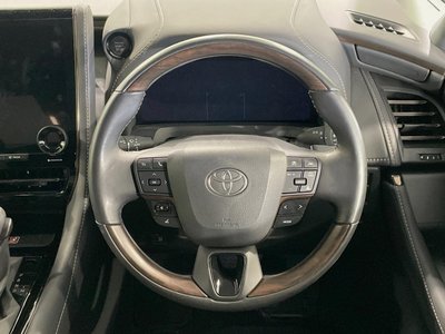2024 Toyota ALPHARD — фото 11