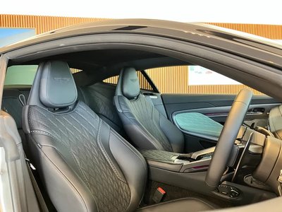 2026 Aston Martin DB12 — миниатюра 21