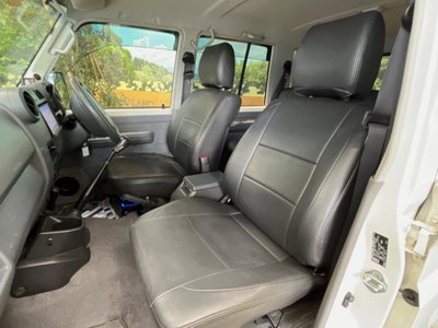 2014 Toyota LAND CRUISER 70 thumbnail 26
