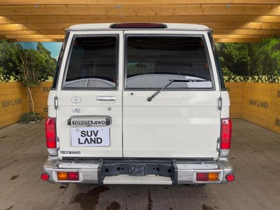 2014 Toyota LAND CRUISER 70 thumbnail 31